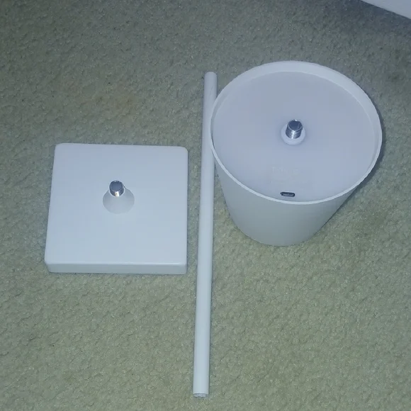 NiB White LED Rechargeable Table Lamp - Picture 6 of 8